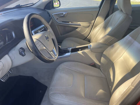 2016 Volvo V60 T5 Drive-E Premier