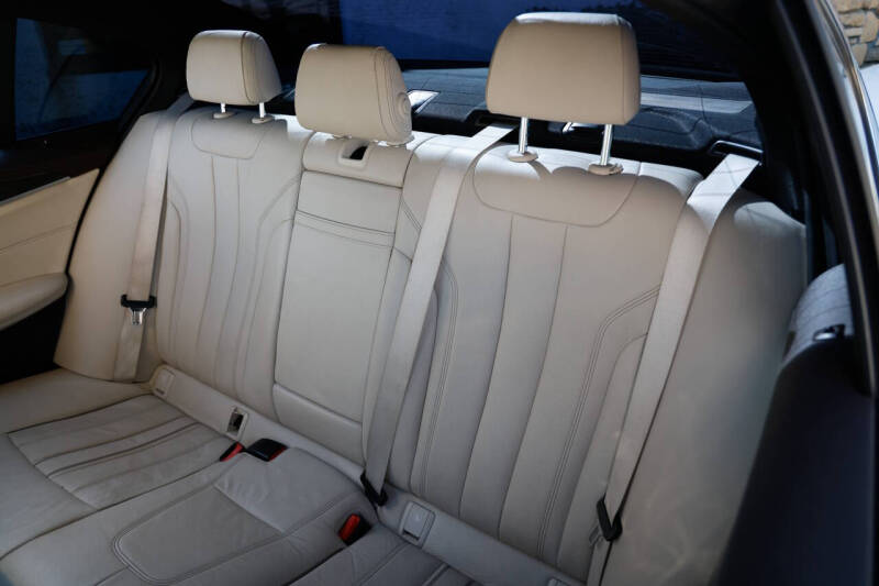 2017 BMW 5 Series 540i