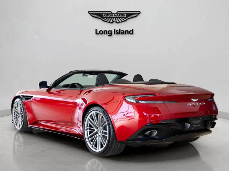 2025 Aston Martin DB12 Volante