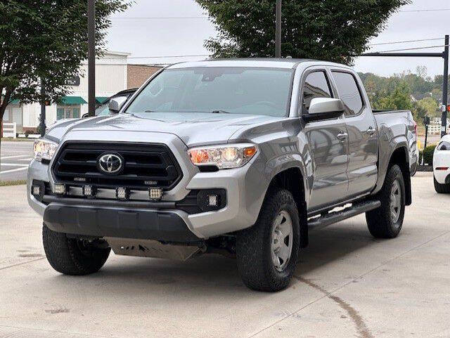 2022 Toyota Tacoma null photo 13