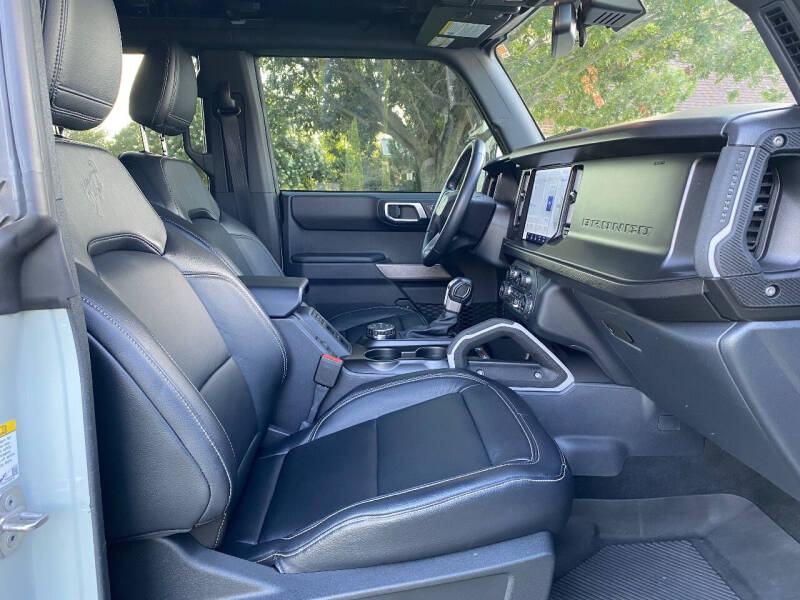 2021 Ford Bronco First Edition Advanced