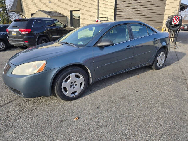 2006 Pontiac G6 for sale at QUEENSGATE AUTO SALES in York, PA