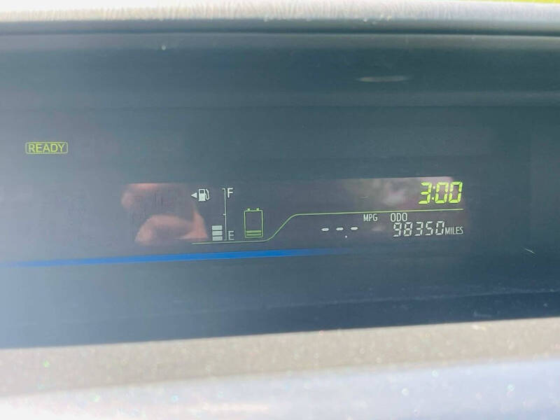 2012 Toyota Prius v Three