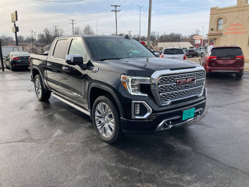 2021 GMC Sierra 1500 for sale at RT Auto Center in Quincy IL