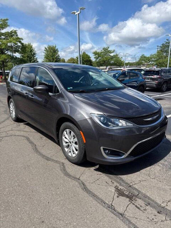 2018 Chrysler Pacifica Touring Plus