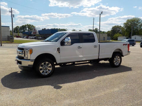 2017 Ford F-250 Super Duty for sale at Young's Motor Company Inc. in Benson NC