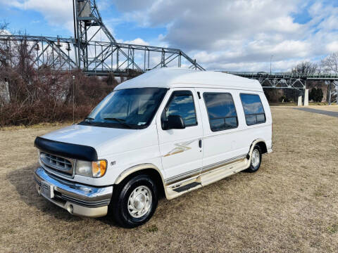 1999 Ford E-Series E-150