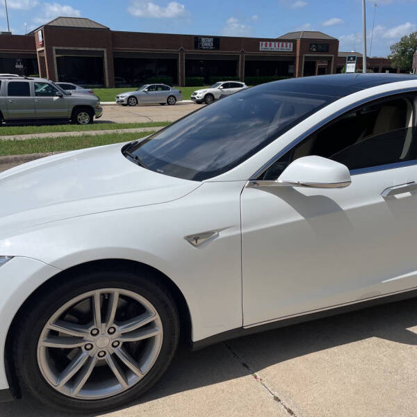 2014 Tesla Model S 85