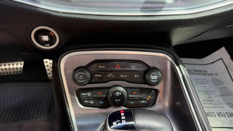 2017 Dodge Challenger
