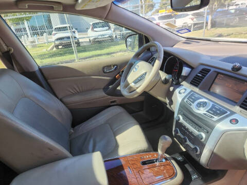 2010 Nissan Murano LE