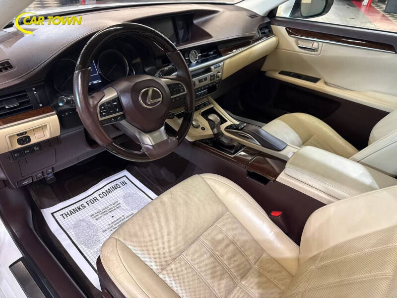 2017 Lexus ES 350