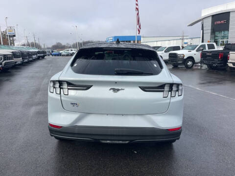 2021 Ford Mustang Mach-E Select