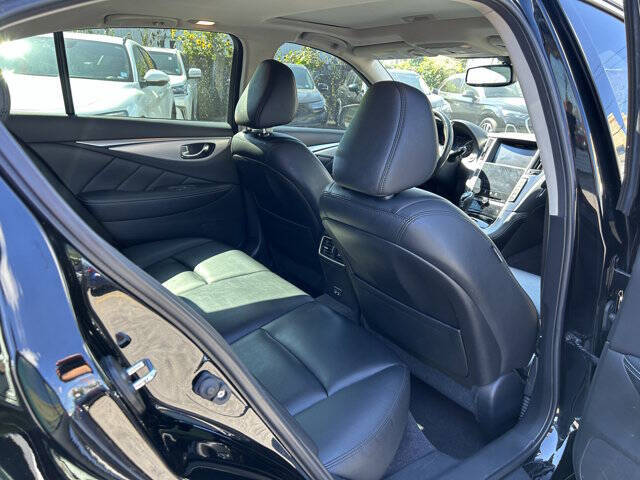 2021 Infiniti Q50 Luxe