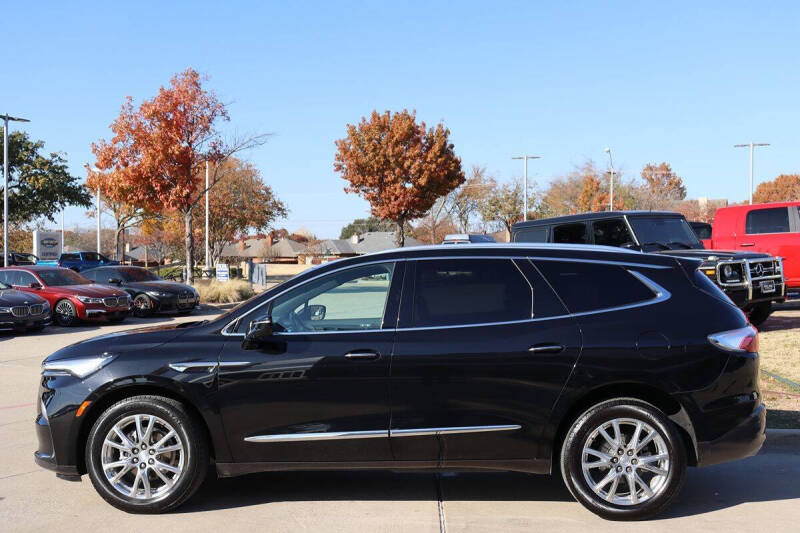 2022 Buick Enclave Premium