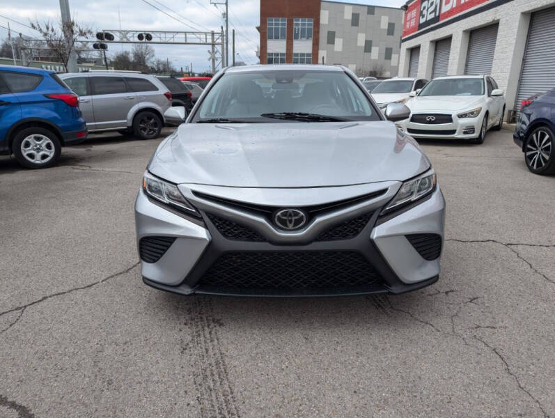 2019 Toyota Camry SE