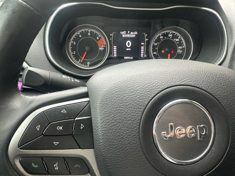 2019 Jeep Cherokee Altitude