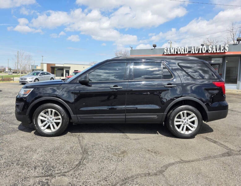 2017 Ford Explorer