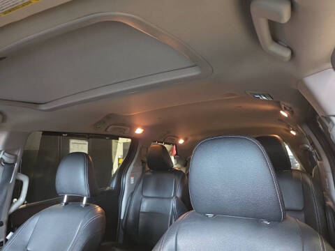 2015 Toyota Sienna