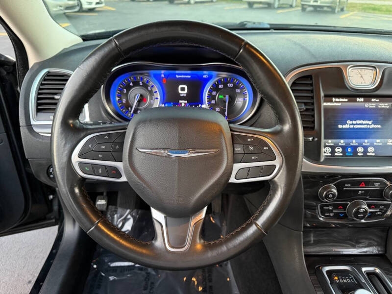 2020 Chrysler 300 Touring