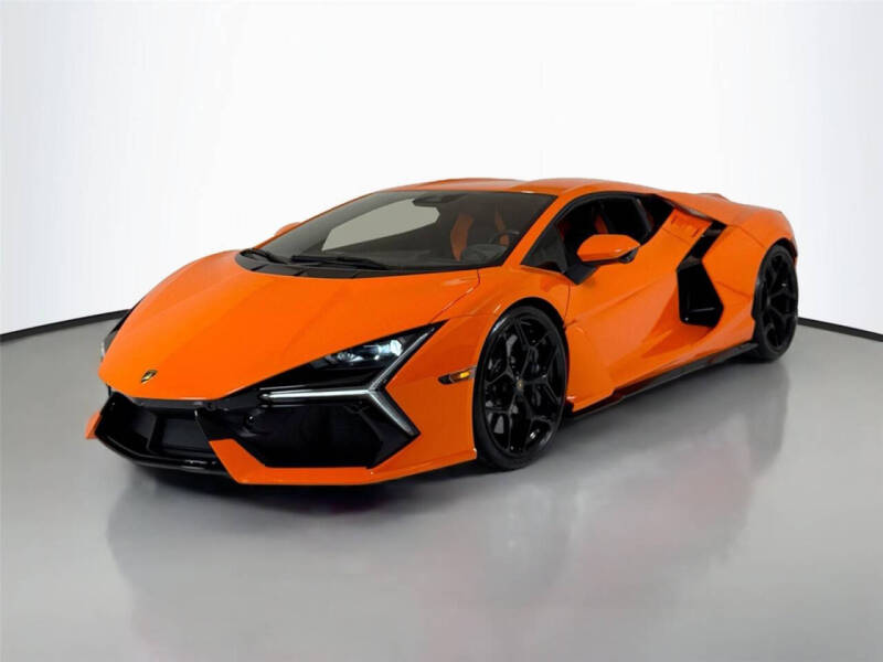 2024 Lamborghini Revuelto