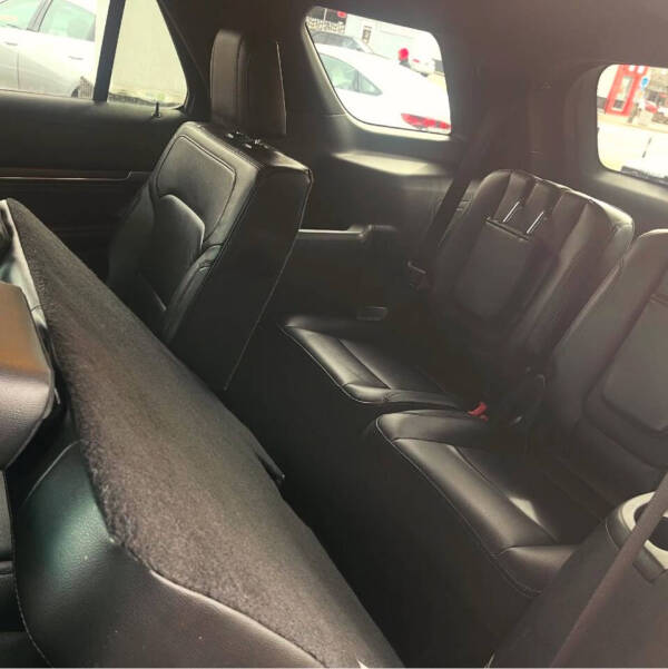 Image 7 of 2016 Ford Explorer Limited