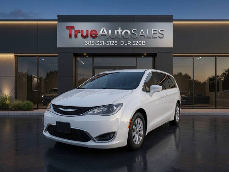 2018 Chrysler Pacifica Touring Plus