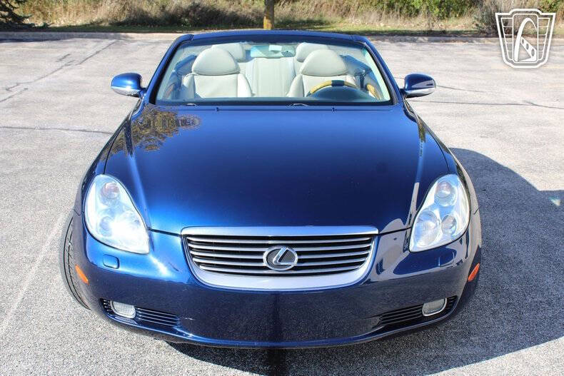 2002 Lexus SC 430