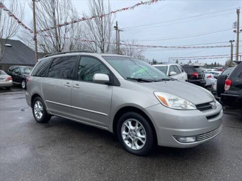 2005 Toyota Sienna for sale at Steve & Sons Auto Sales in Happy Valley OR