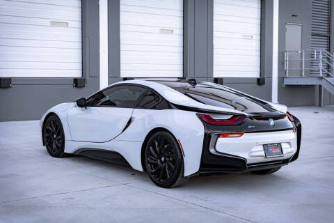 2017 BMW i8