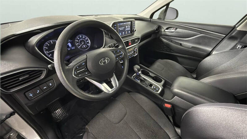 2019 Hyundai Santa Fe SE 2.4L