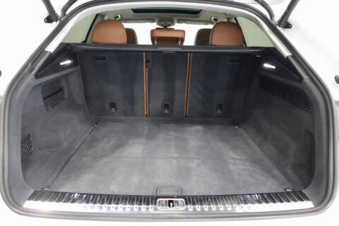 2023 Audi Q8 quattro Premium Plus 55 TFSI