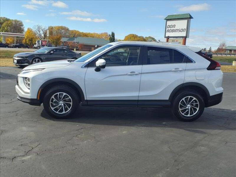 2024 Mitsubishi Eclipse Cross ES