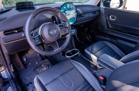 2025 MINI Hardtop 2 Door