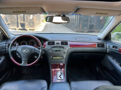 2004 Lexus ES 330