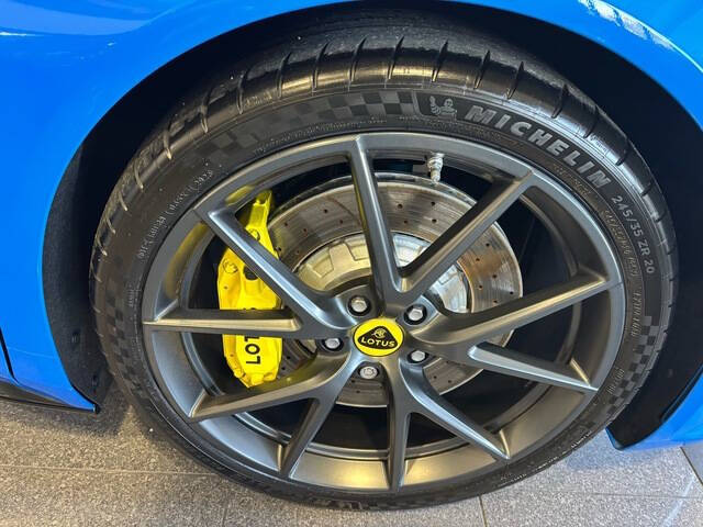 2025 Lotus Emira 21