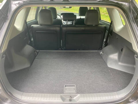 2012 Toyota Prius v Five