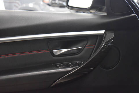 2018 BMW 3 Series 330i