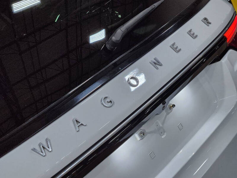 2022 Jeep Wagoneer Series II