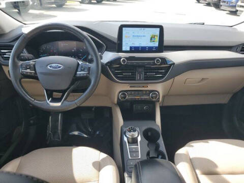 2021 Ford Escape SEL