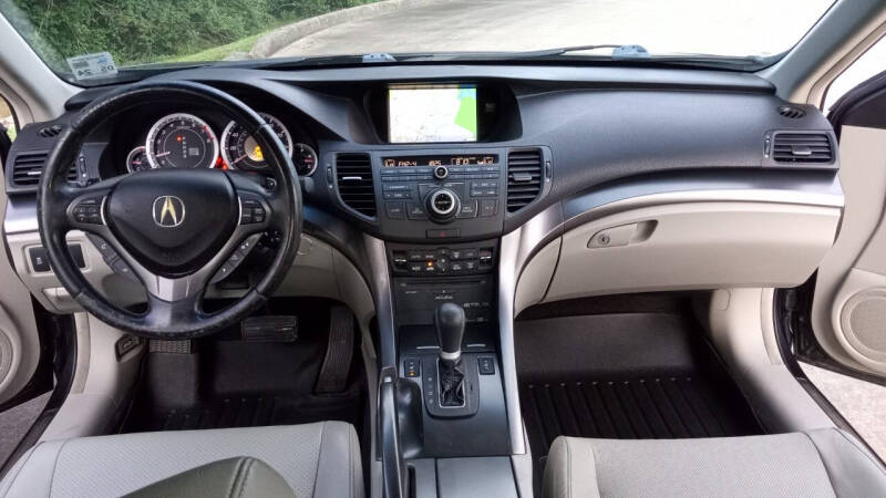 2011 Acura TSX V-6 w/Tech