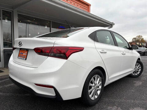 2022 Hyundai Accent SEL