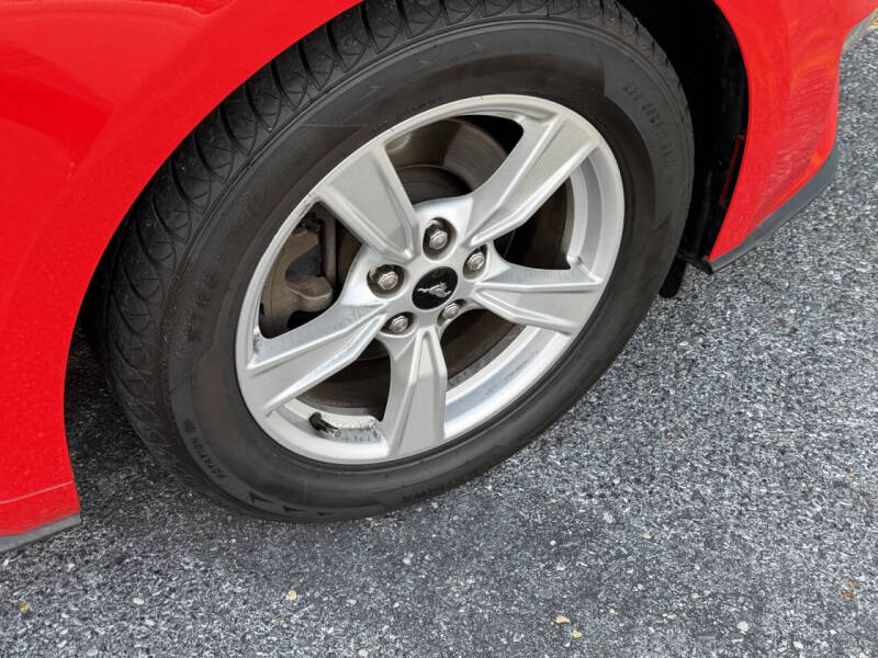 2020 Ford Mustang EcoBoost