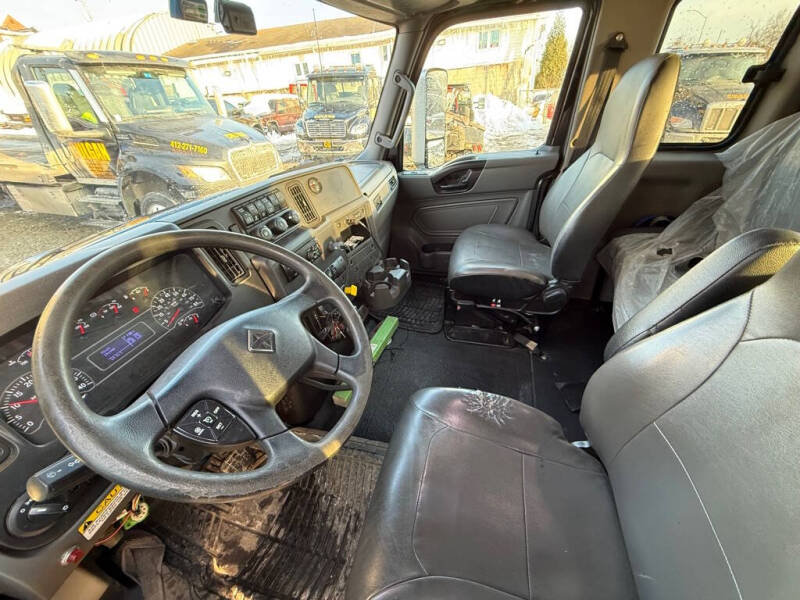 2021 International MV607