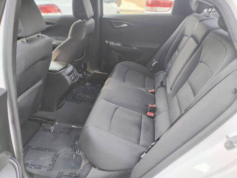 2017 Chevrolet Malibu LT