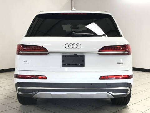 2022 Audi Q7 quattro Premium 45 TFSI