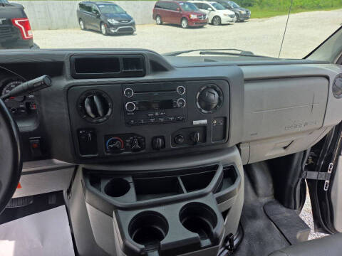 2014 Ford E-Series E-150