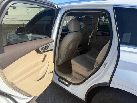 2018 Audi Q7 2.0T quattro Premium Plus