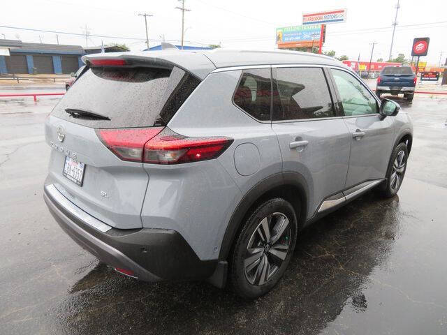 2023 Nissan Rogue SL