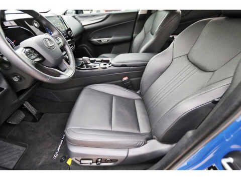 2025 Lexus NX 250 Premium