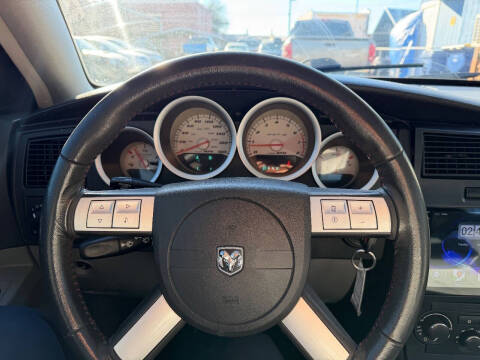 2006 Dodge Charger SRT-8